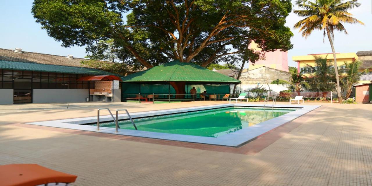 Panoramic Sea Resort By Nextel Alappuzha Exterior foto